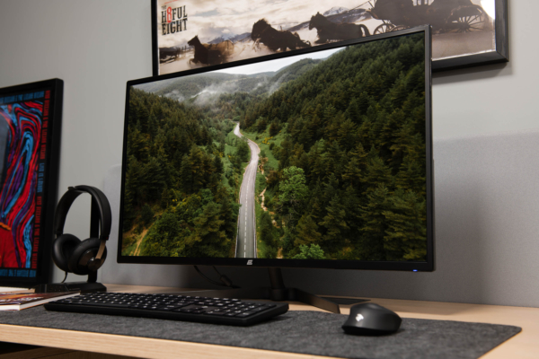 Монитор 2E C3220B Black
