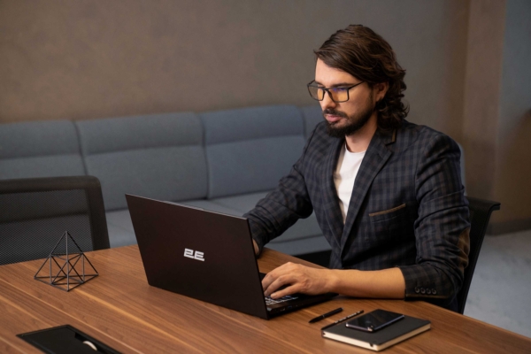 2E Ноутбук Complex Pro 17 17.3FHD IPS AG/Intel i3-1220P/8/512F/int/DOS
