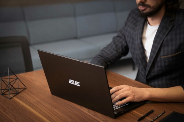 2E Ноутбук Complex Pro 17 17.3″ FHD IPS AG, Intel i5-1240P, 16GB, F512GB, UMA, Win11P, чорний