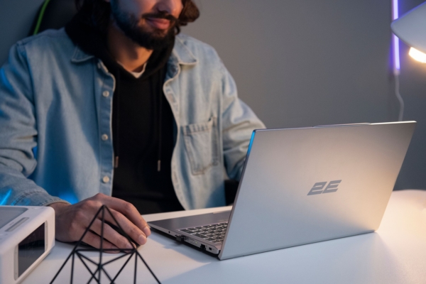 2E Ноутбук Complex Pro 15 15.6FHD IPS AG/Intel i5-1240P/32/1024F/int/DOS