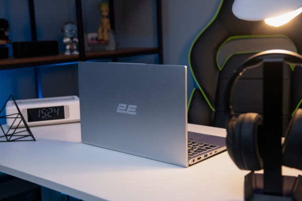 2E Ноутбук Complex Pro 15 15.6FHD IPS AG/Intel i7-1260P/16/500F/int/DOS
