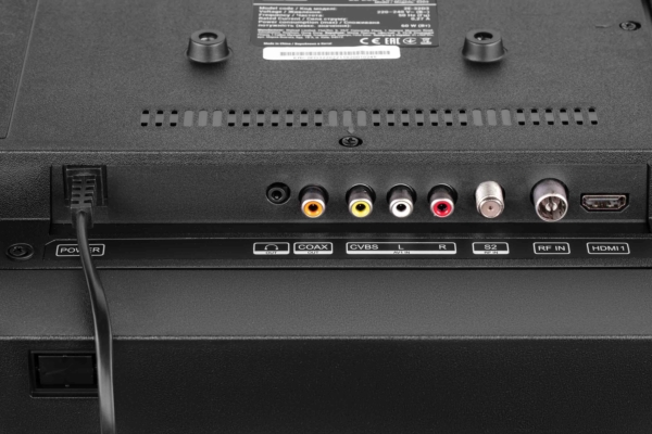 2E Телевізор 32″ LED HD 50Hz Black
